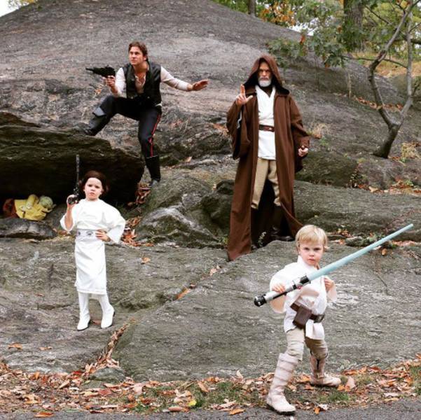 Epic Halloween Costumes To Help You Crank Up Your Creativity (37 pics)