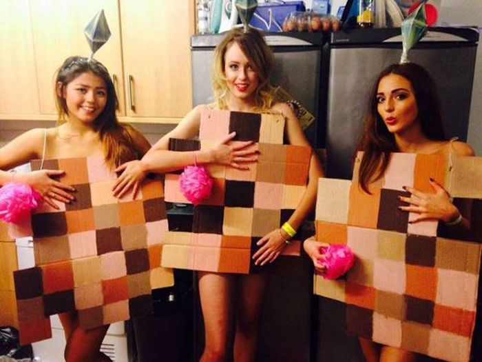 Epic Halloween Costumes To Help You Crank Up Your Creativity (37 pics)