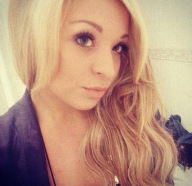 This British Webcam Model Spent $34,000 To Change Her Look (20 pics)