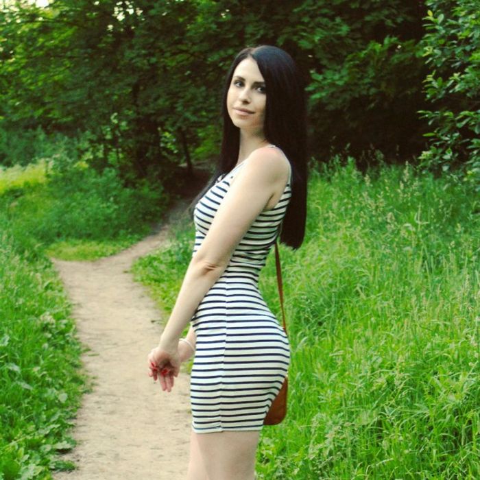 Gorgeous Girls Make The World A Better Place, One Pic At A Time (55 pics)