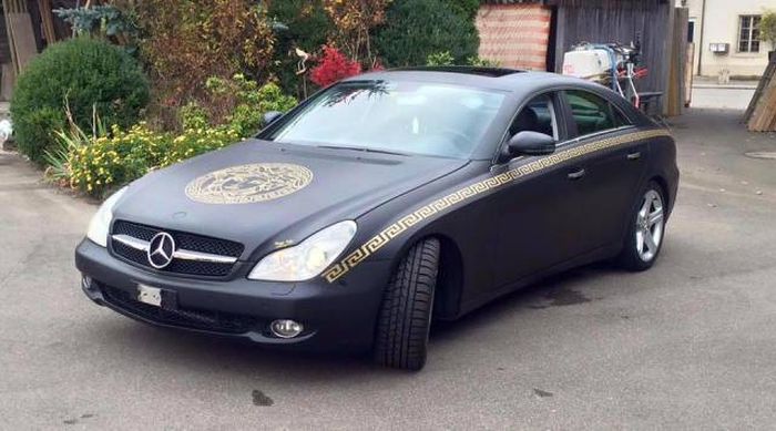 These Macedonian Guys Have An Out Of Control Love For Versace (28 pics)