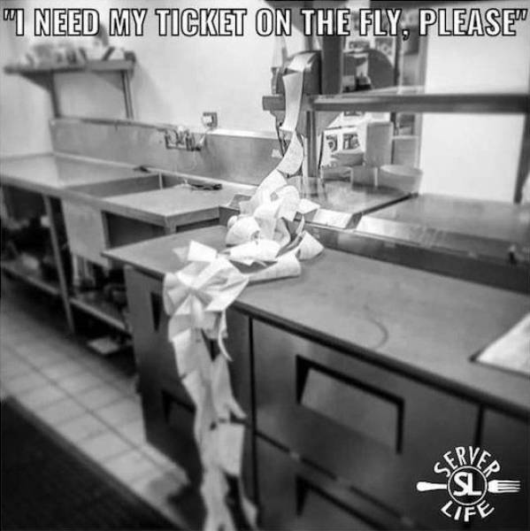 Real Life Situations That All Servers Can Relate To (36 pics)