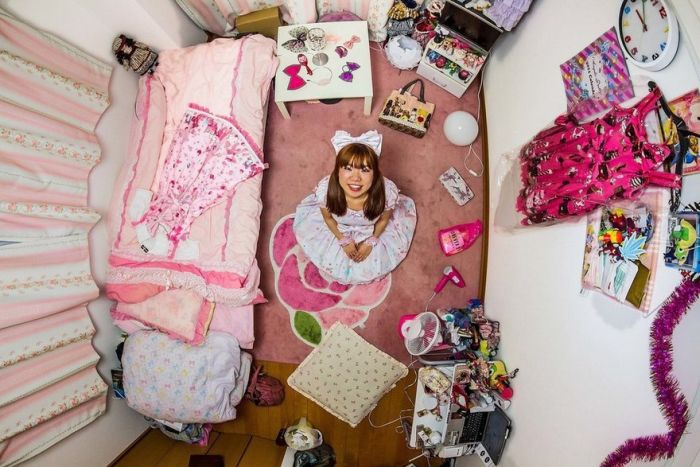The Bedrooms Of Millennials From Around The World (30 pics)