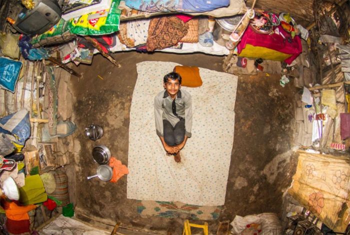 The Bedrooms Of Millennials From Around The World (30 pics)