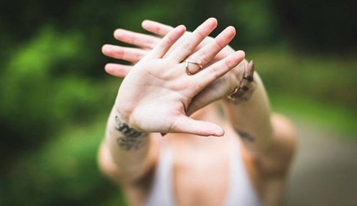 You Need To Know What Your Body Language Says About You (21 pics)