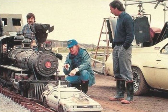 A Behind The Scenes Look At Some Of Hollywood's Most Legendary Movies (31 pics)