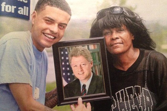 This Man Is Claiming To Be The Son Of Former President Bill Clinton (3 pics)