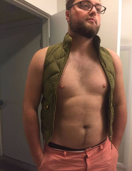 Guys Step Up And Fight Back Against Girls Stealing Their Hoodies (40 pics)