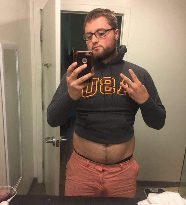 Guys Step Up And Fight Back Against Girls Stealing Their Hoodies (40 pics)