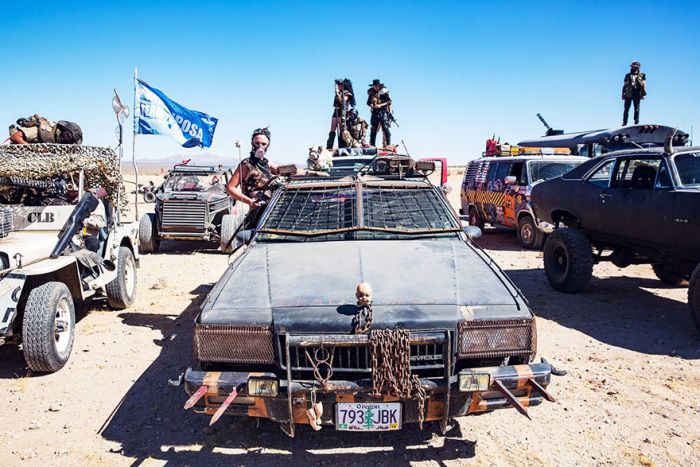 Wasteland Is So Wild That It Makes Burning Man Look Tame (15 pics)