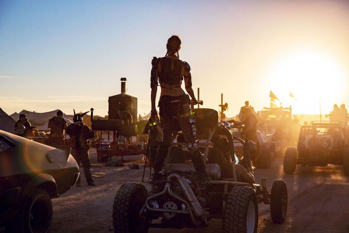 Wasteland Is So Wild That It Makes Burning Man Look Tame (15 pics)