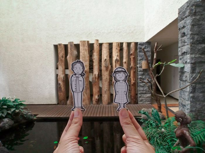 Forget Selfies, Doodles Are The Way To Document A Journey (17 pics)