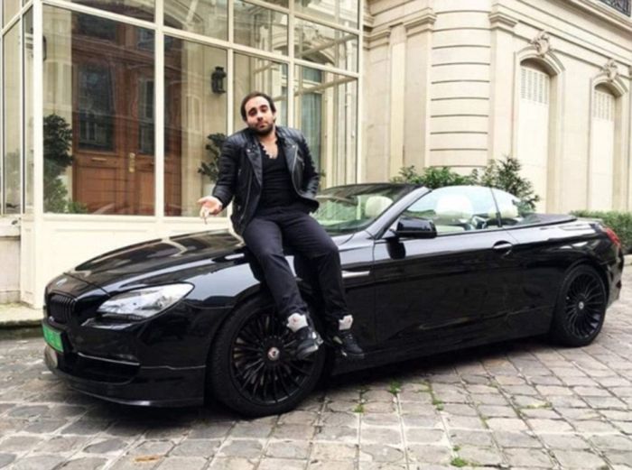 Assad's Henchmen Live A Life Of Luxury As Aleppo Burns (24 pics)
