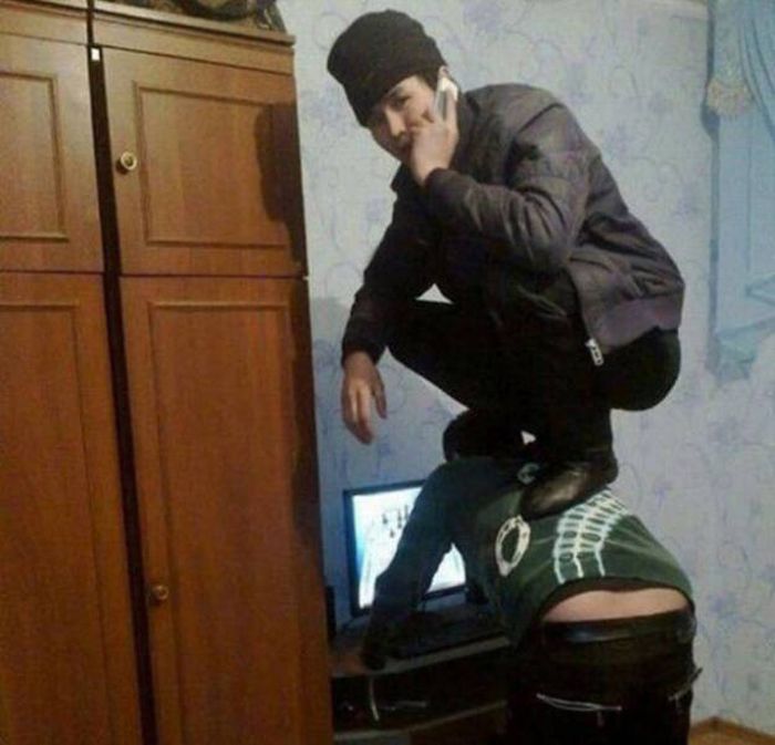 Know Your Role And Don't Forget Who The Boss Is (37 pics)