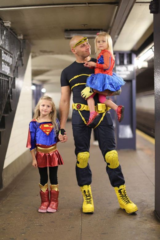 Dads And Daughters Who Conquered Halloween Together (37 pics)