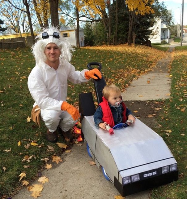 Dads And Daughters Who Conquered Halloween Together (37 pics)