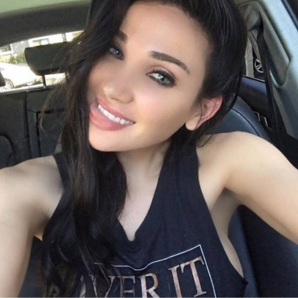 Goofy Girls Make The Best Girlfriends (41 pics)