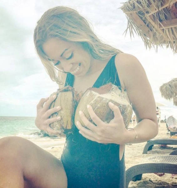 Goofy Girls Make The Best Girlfriends (41 pics)
