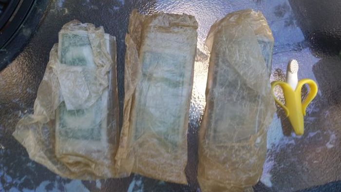 Man Finds Some Serious Treasure After Remodeling His House (15 pics)