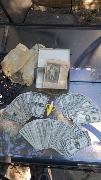 Man Finds Some Serious Treasure After Remodeling His House (15 pics)