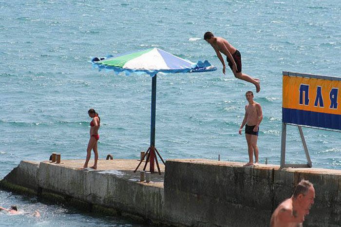 Acid Picdump (98 pics)