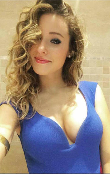 A Tight Dress Can Turn A Sexy Girl Into A Smoke Show (47 pics)