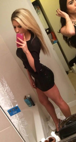 A Tight Dress Can Turn A Sexy Girl Into A Smoke Show (47 pics)