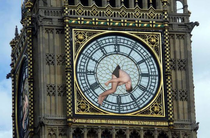 This Poor Drunk Guy Was Turned Into The Internet's New Favorite Meme (22 pics)