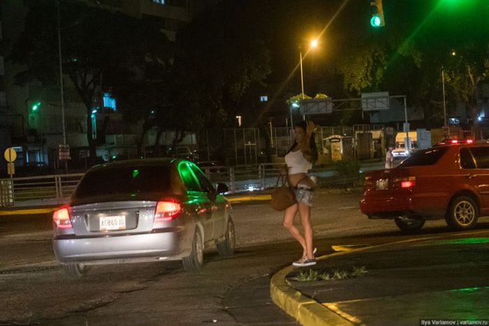 Prostitutes in Venezuela (24 pics)