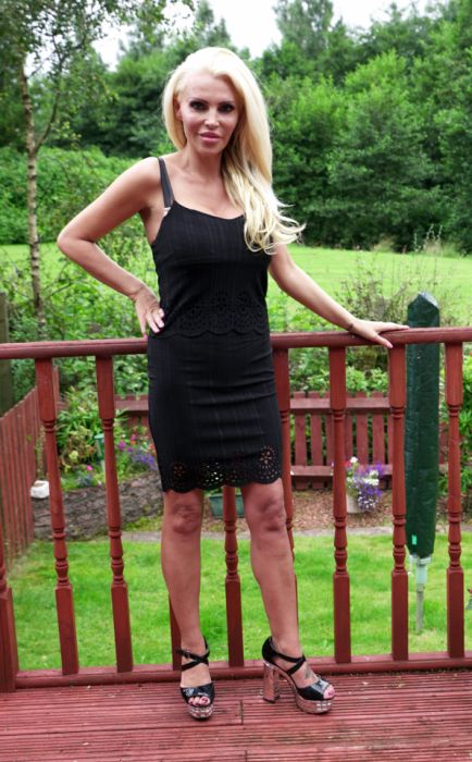 Woman Addicted To Plastic Surgery Says It's Her Goal To Look Plastic (7 pics)