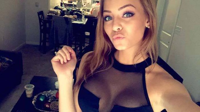 These Girls Know How To Make A Mesh Dress Look Amazing (40 pics)
