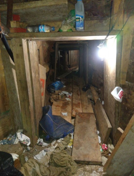 Mexican Police Find Massive Drug Tunnel Stretching From Tijuana To Mexico (5 pics)