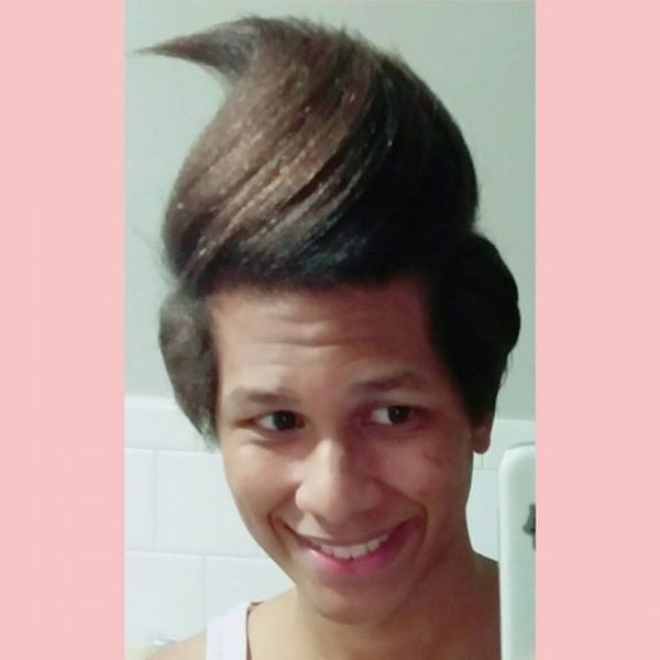 Funny Hairstyles That Are Both Awkward And Awesome (23 pics)