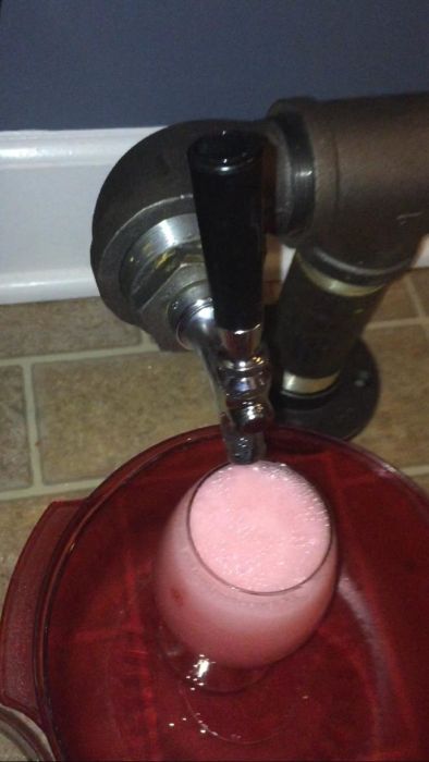 This Guy Put An Awesome Looking Beer Tap In His Own Kitchen (12 pics)
