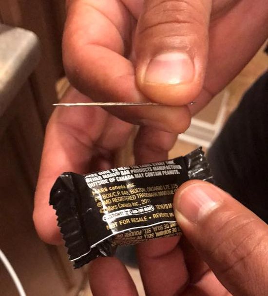 Mom Reminds Everyone To Check Halloween Candy With Scary Facebook Post (2 pics)