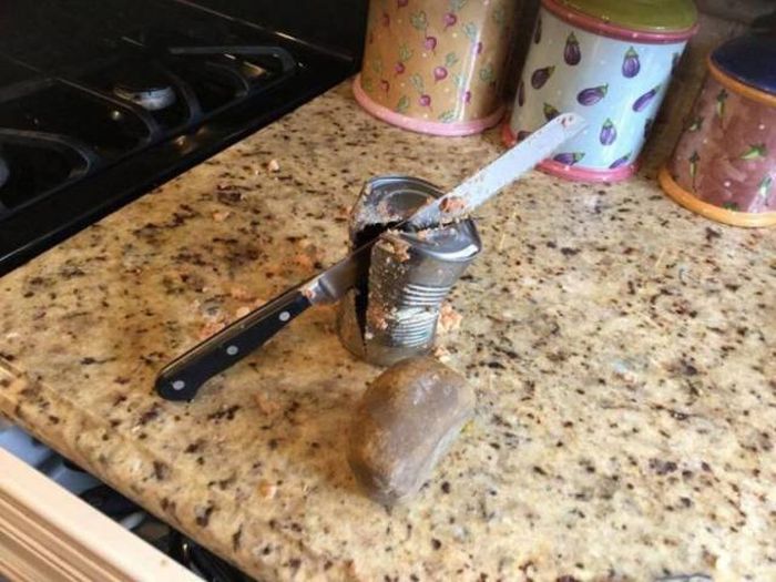 Ridiculous Fails That Just Can't Be Explained (31 pics)