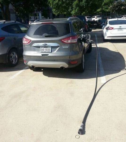 Ridiculous Fails That Just Can't Be Explained (31 pics)