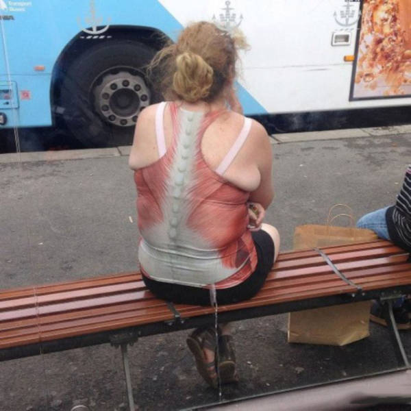 Ridiculous Fails That Just Can't Be Explained (31 pics)