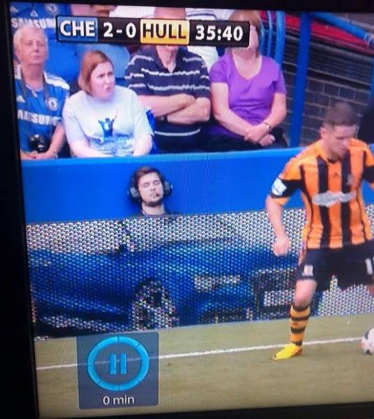 Ridiculous Fails That Just Can't Be Explained (31 pics)