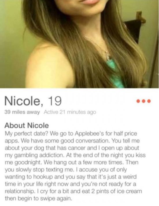 Tinder Users Who Shared Way Too Much Information On Their Profile (14 pics)