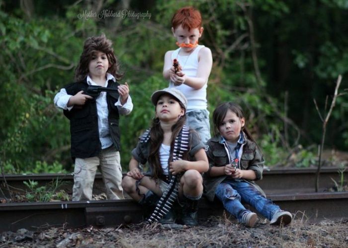 Controversial Walking Dead Photo Shoot Gets People Talking (14 pics)