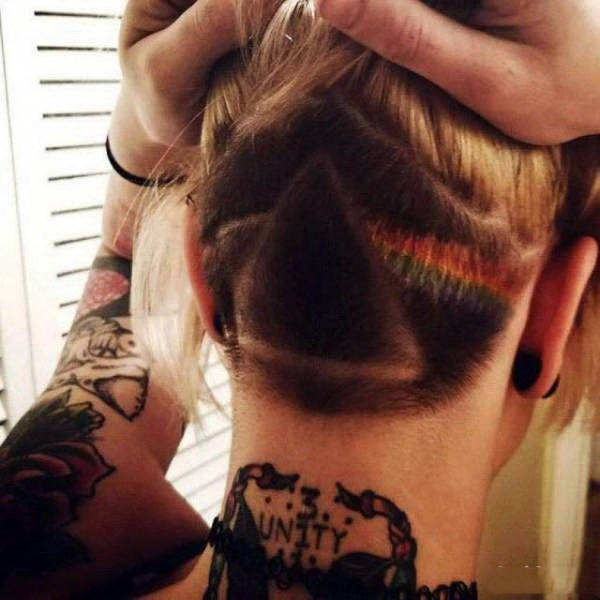 Wild And Crazy Hairdos That Probably Shouldn't Exist (46 pics)