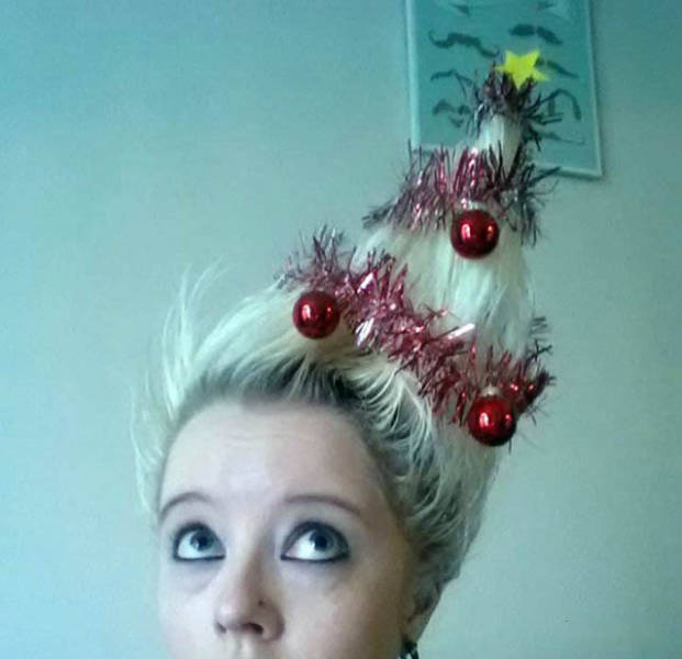 Wild And Crazy Hairdos That Probably Shouldn't Exist (46 pics)