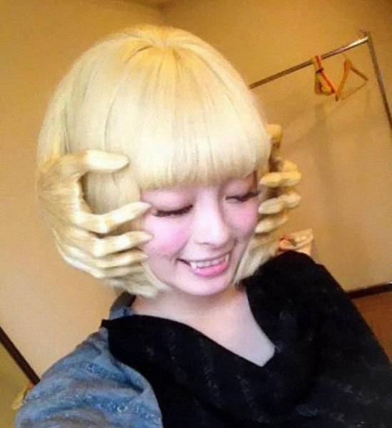 Wild And Crazy Hairdos That Probably Shouldn't Exist (46 pics)