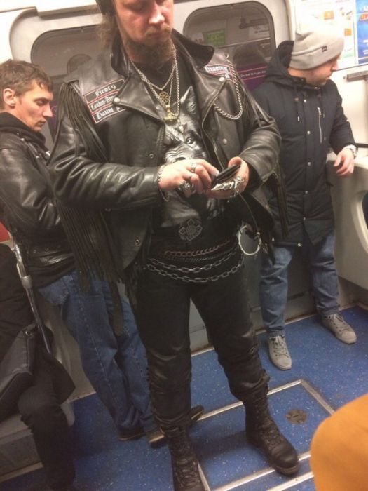 Fashion Choices That Prove The Subway Is A Strange Place (30 pics)