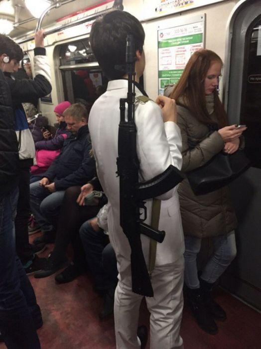 Fashion Choices That Prove The Subway Is A Strange Place (30 pics)