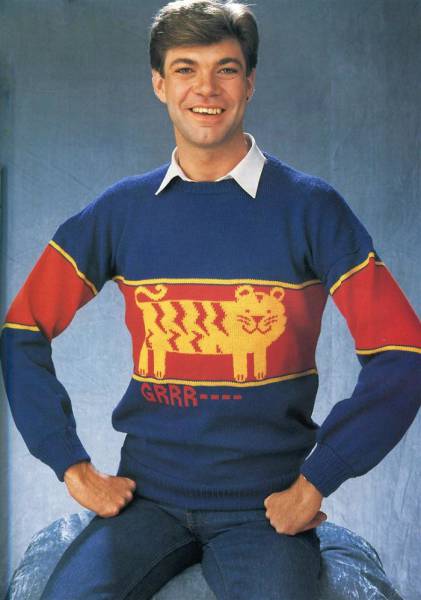 Horrible 80s Sweaters That Will Make Your Eyes Hurt (43 pics)