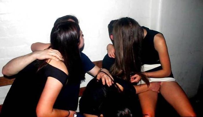 General Behavior And Debauchery You Can See In Almost Any Nightclub (42 pics)