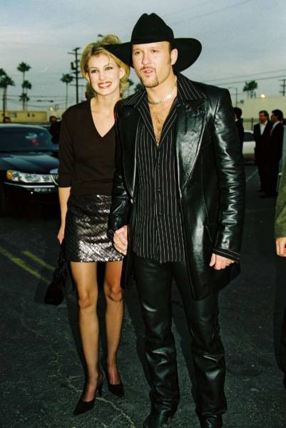 Celebrity Couples From The 90s Who Are Still Together (22 pics)