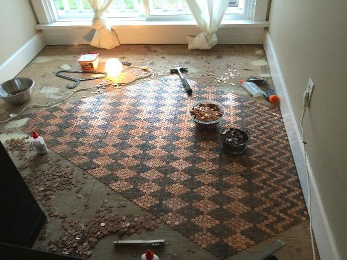 Woman Covers Her Entire Floor In Pennies (13 pics)